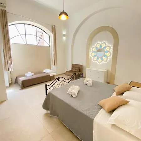 Apartment Dimora Al Convitto Palmieri