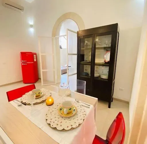 Dimora Al Convitto Palmieri Апартаменты Лечче